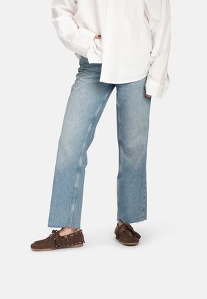 YARA LOAFERS - Bootschoenen - brown