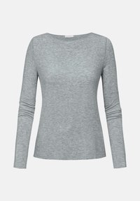 Haut gris à manches longues en tissu doux, avec un col rond et des manches légèrement ajustées. Aucun motif distinct ni détail matériel.