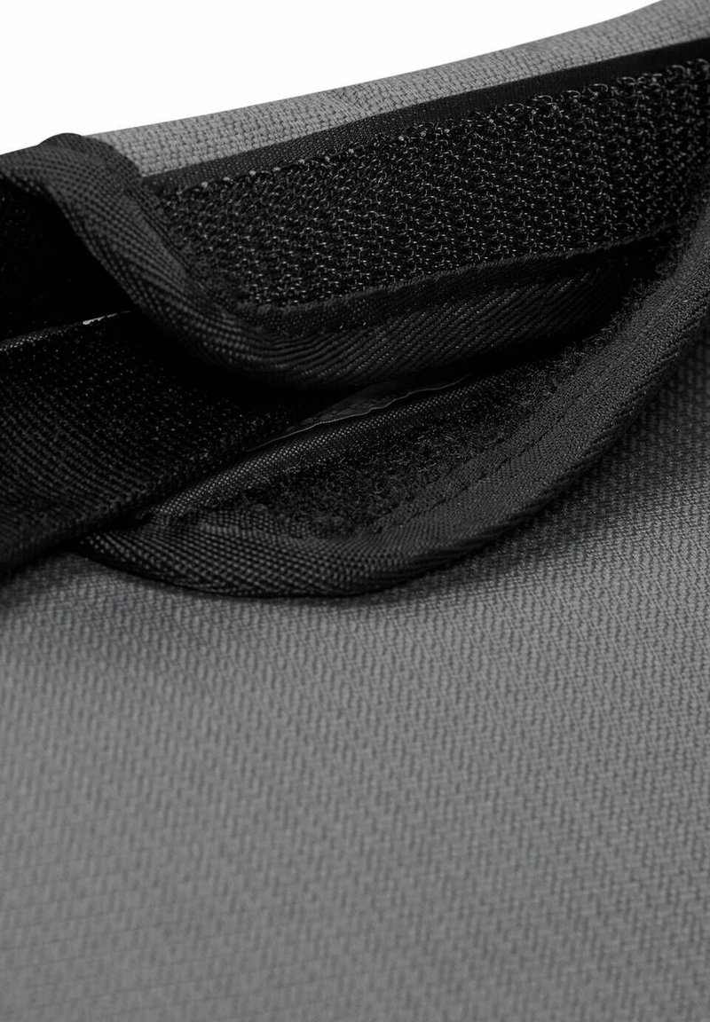 Herren Rucksäcke | Nike Performance BRASILIA M DUFFLE Sporttasche grau/grau - NZ33893 Herren Rucksäcke | Nike Performance BRASILIA M DUFFLE Sporttasche grau/grau - NZ33893