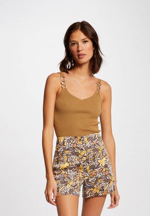 Top - brown