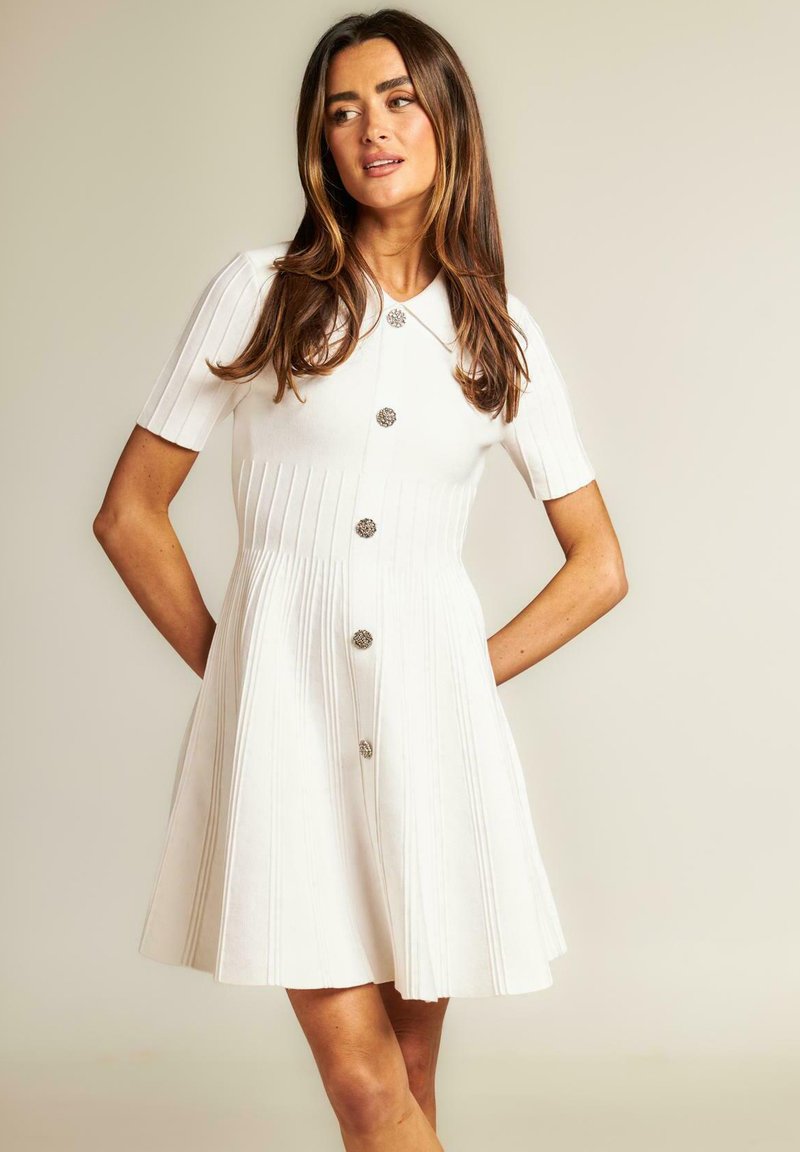 Alma en Pena Vestido camisero - blanco
