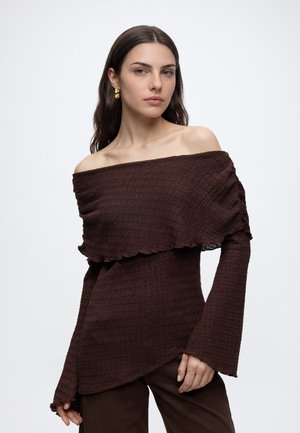 ONLY, ONLILSE OFF SHOULDER TOP - T-shirt à manches longues - deep mahogany
