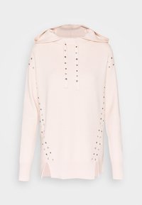 Ljusrosa stickad hoodie med långa ärmar, metallnitar på framsidan, ärmarna och dragsko, samt små sidoklipp vid nederkanten.