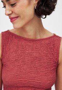 NA-KD STRUCTURED  - Šaty do práce - pink