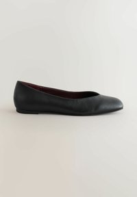 Next Baleriinad - black