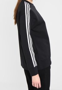 adidas Originals Felpa - black