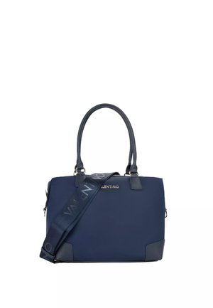 Bolso Valentino azul marino con dos asas, correa de hombro de marca desmontable y logo dorado en el centro delantero.