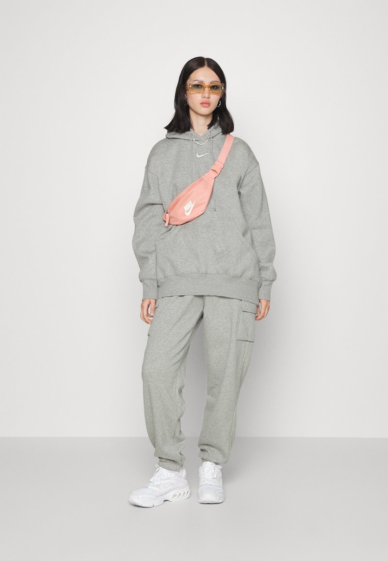 Nike Sportswear HOODIE - Mikina s kapucí - grey heather