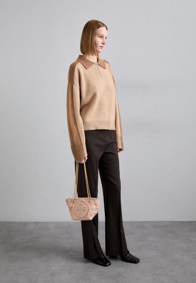 Tory Burch ELLA SMALL CHAIN CROSSBODY - Taška cez plece - pink sand