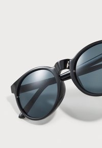 Only & Sons ONSCODY - Sunglasses - black