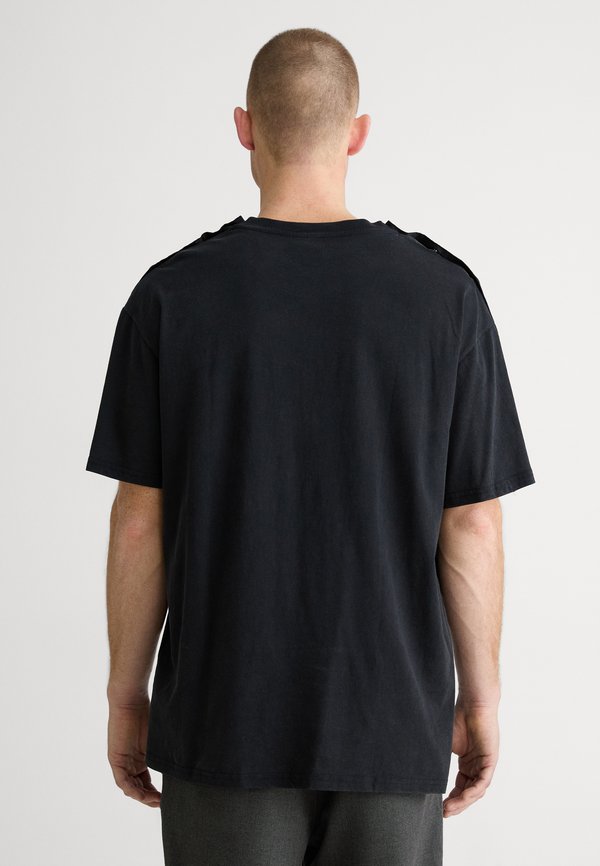 ADAPTIVE TEE UNISEX - Basic T-shirt4