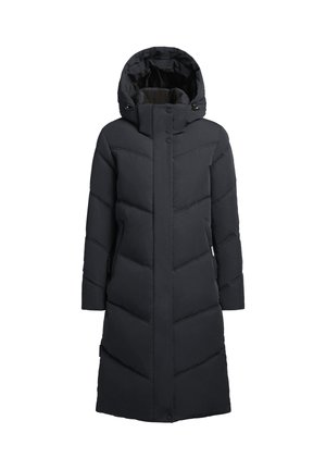 Pitkä musta untuvatakkia, jossa on vetoketju ja nappisulku, vino tikkauskuvio, korkea kaulus ja säädettävä huppu. Varustettu sivutaskuilla.