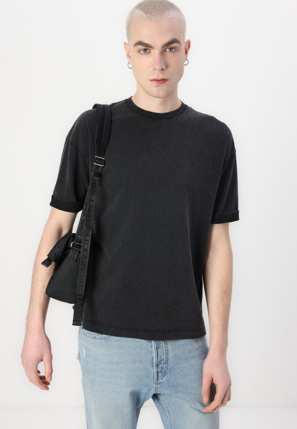 NOLIEN - Basic T-shirt4