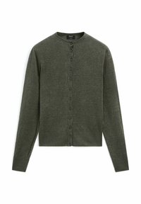 Mørkegrøn cardigan lavet af blødt strikstof med rund halsudskæring, knaplukning foran samt ribstrikkede manchetter og kant.