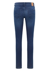 Blugi negri închis, cu o croială slim, din material denim, având două buzunare spate cu cusături unghiulare și o etichetă din piele maro pe talie.