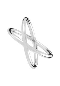 Anillo de plata con bandas entrelazadas y suaves que forman un diseño abstracto. Acabado de alto pulido con una estética minimalista y moderna.