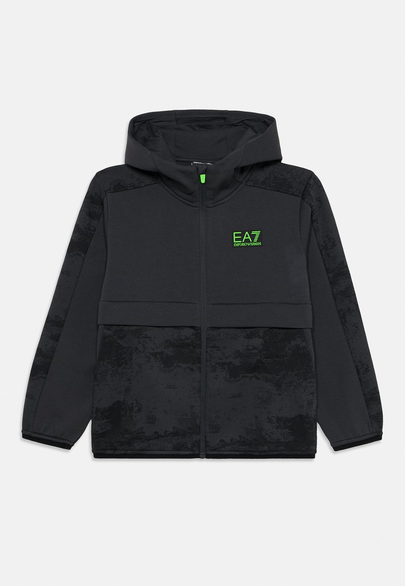 Haut à capuche zippé noir, présentant un design texturé, des couleurs en blocs et un logo EA7 vert néon sur la poitrine.