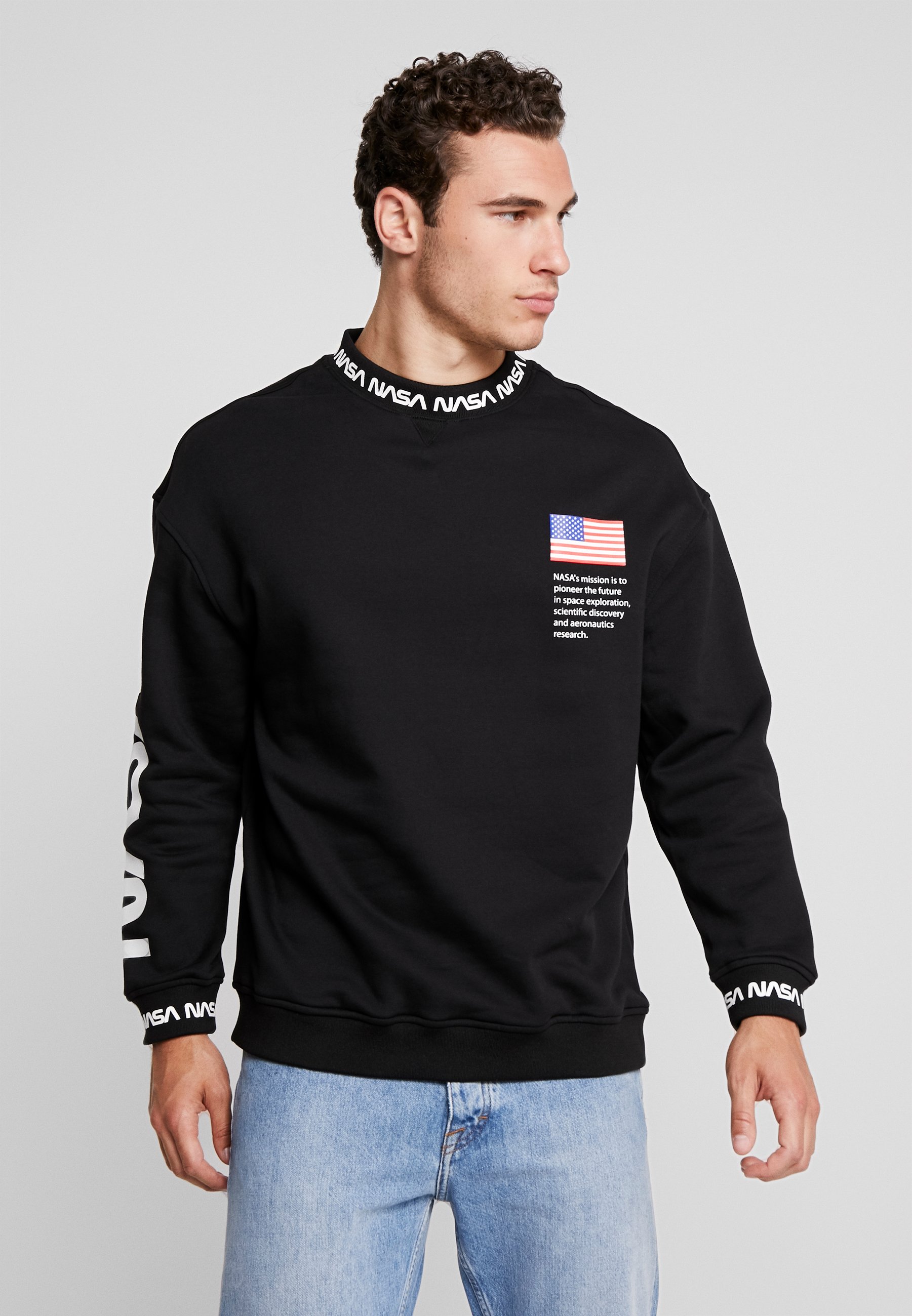oversize crewneck