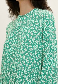 TOM TAILOR Vestido informal - green