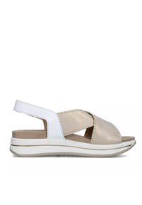 Sandalo beige e bianco con design a strappo incrociato, tomaia sintetica, footbed testurizzato e una spessa suola bianca, che offre comfort e supporto.