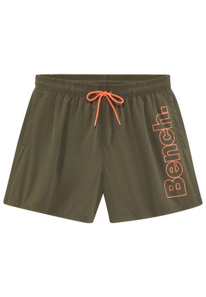 Heren zwemshorts in olijfgroen. Lichtgewicht materiaal met een elastische tailleband, oranje trekkoord en een grote "Bench."-logo in gedurfde letters.