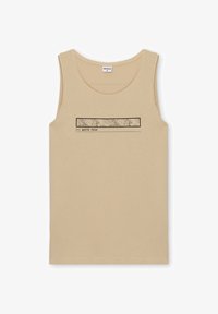Camiseta sin mangas beige con un gráfico de mapa de contorno rectangular y el texto "WHITE PEAK" en el pecho.