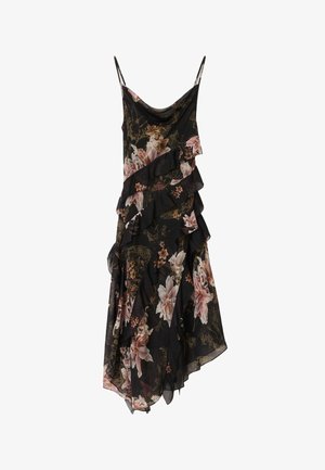 Sort ærmeløs kjole med pink blomsterprint, asymmetriske flæser og en flydende kant, designet med tynde skulderstropper.