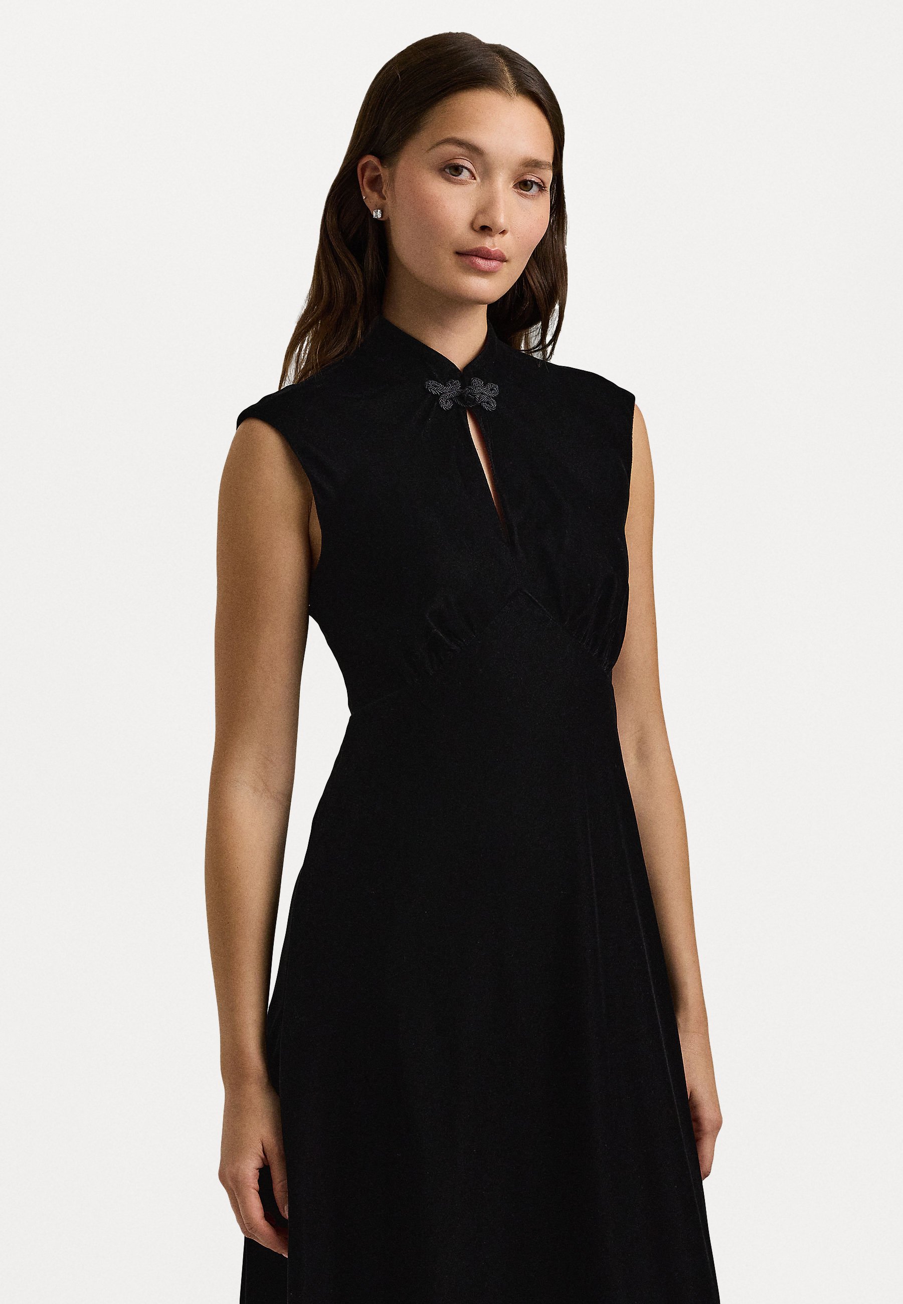 ralph lauren black velvet dress Reversible Black Tie-Dye Cotton V-Neck Sleeveless Maxi Wrap Dress 50