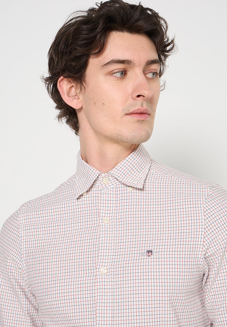 TATTERSALL SLIM FIT