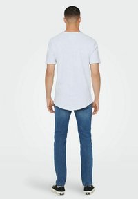 Only & Sons ONSBENNE LONGY TEE - T-shirts basic - ancient water