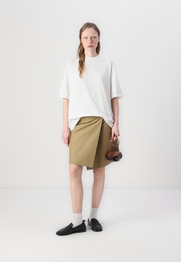 ARALE LIGHT WEIGHT - Basic T-shirt3