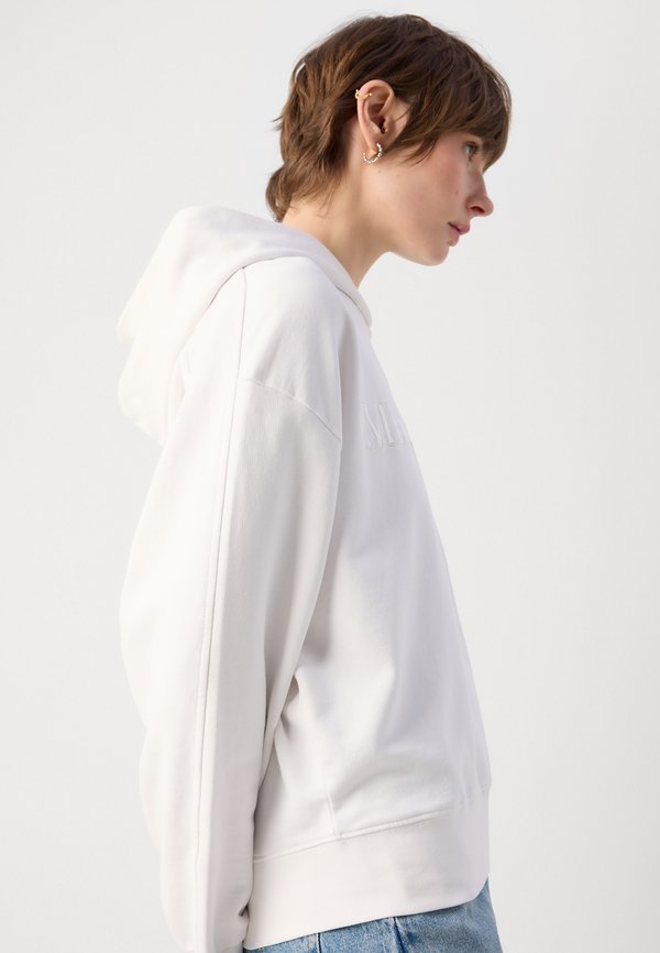 HOODIE EMBROIDERY AT FRONT - Hoodie2