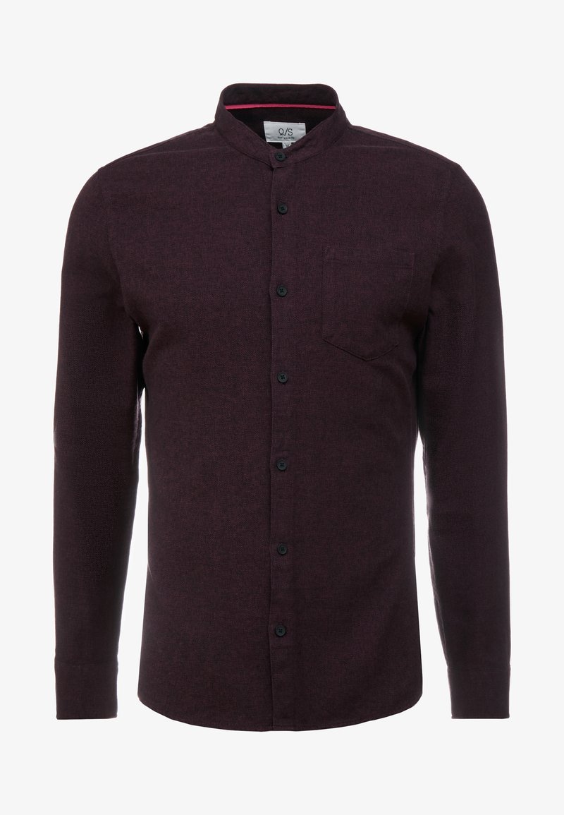 Chemise bordeaux à manches longues avec col mandarin, boutons sur le devant et une poche poitrine, en tissu texturé.