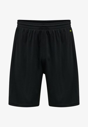 Pantalones cortos deportivos negros con cinturilla elástica, textura suave y un pequeño logo amarillo en la parte delantera izquierda. Diseño hasta la rodilla.