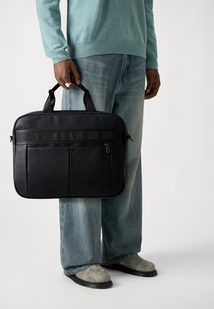 Pier One, Sac ordinateur - black