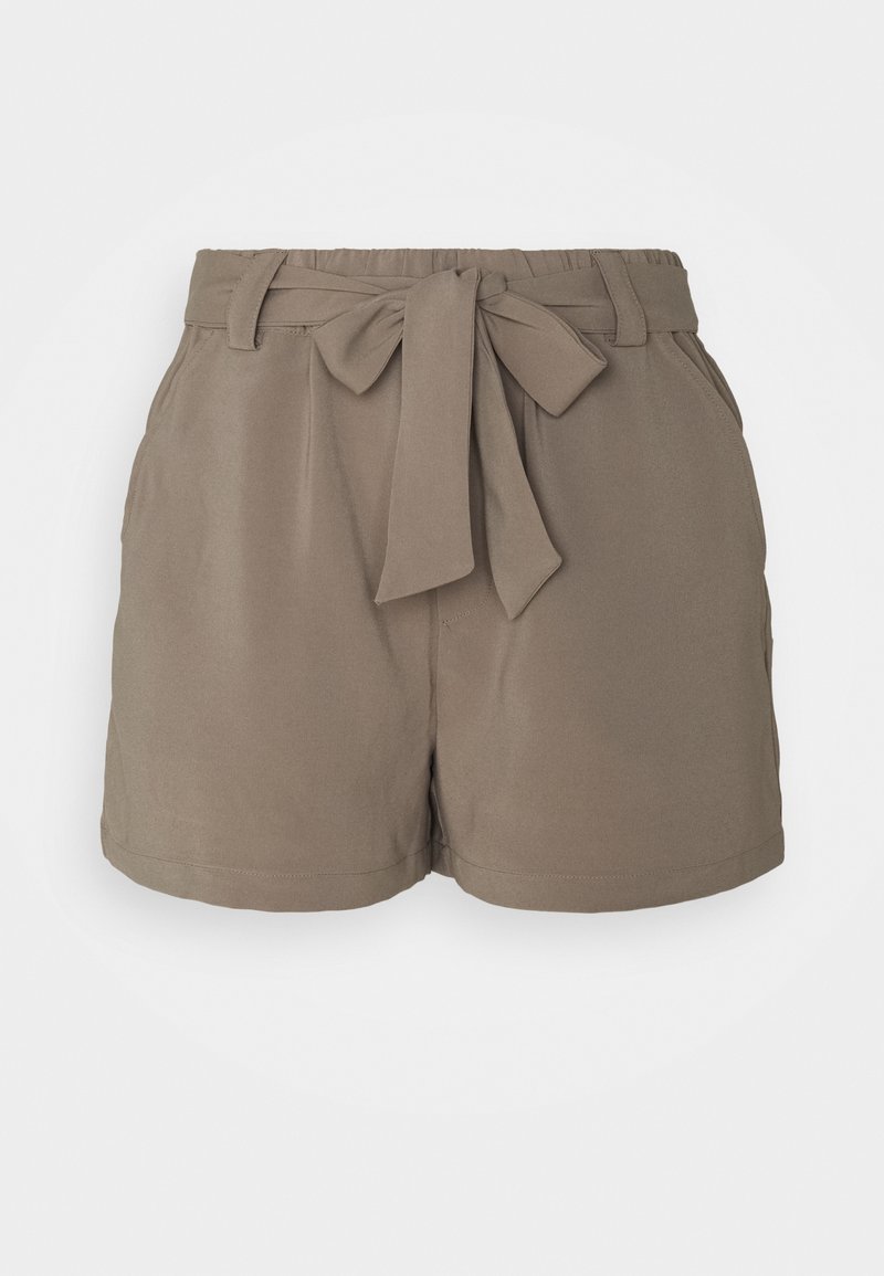 Khaki šortky s páskem v pase, vybavené bočními kapsami, hladkým povrchem a uvolněným střihem, ideální na neformální nošení.