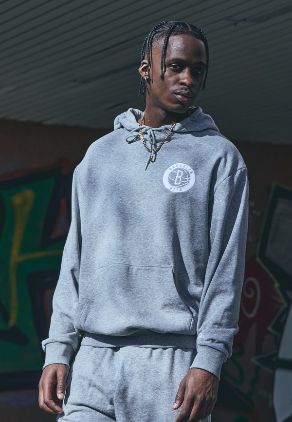 NBA BROOKLYN NETS LEAGUE ESSENTIALSOVERSIZED HOODIE - Club wear