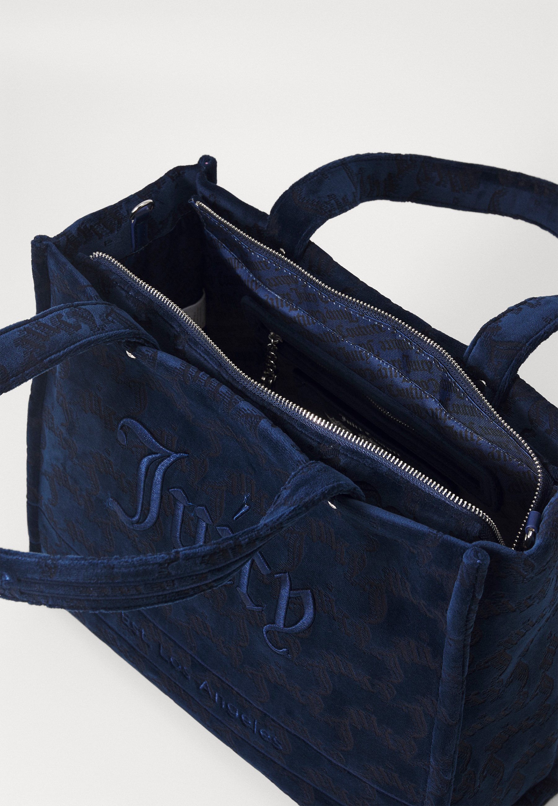 【JUICY COUTURE】IRIS ロゴ コットン ポーチ付 トートバッグ Juicy Couture Iris Tote Bag in Blue | Lyst