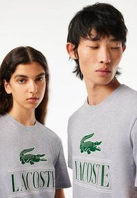 Lacoste Camiseta estampada - gris chine cca