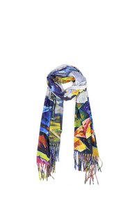 Sciarpa multicolore realizzata in tessuto leggero, con motivi floreali e bordi frangiati in vivaci tonalità di blu, arancione e giallo.