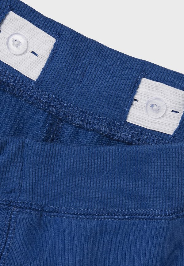 NKMSWEAT PANT  - Trousers - set sail3