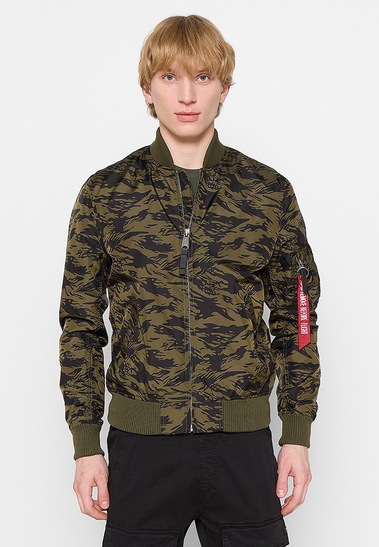 alpha industries Bomberjacks groen