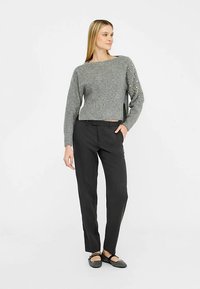 LIU JO WITH GEMSTONES - Strickpullover - grey