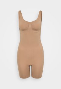 Hellbrauner Shapewear-Body mit einem runden Ausschnitt, breiten Trägern, gerafftem Dekolleté und einem Schnitt bis zur Mitte des Oberschenkels. Glattes, elastisches Material.