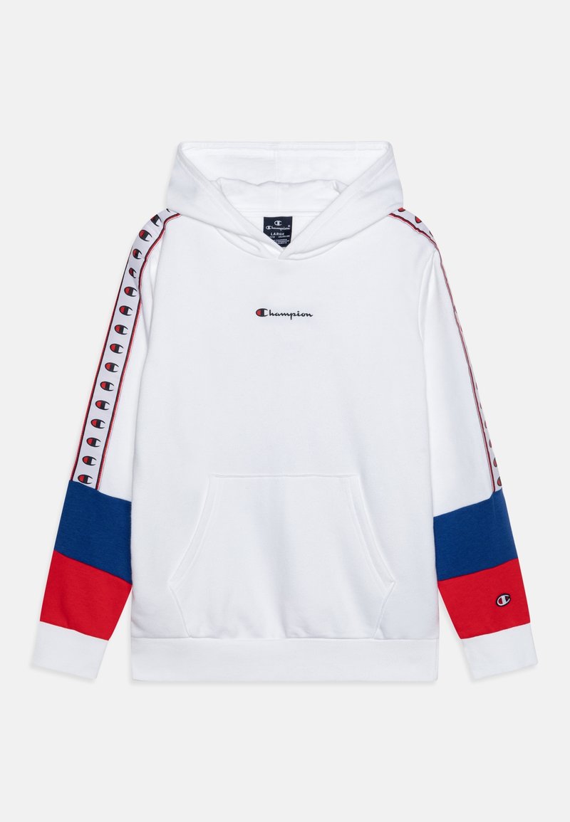 Sweat à capuche blanc Champion avec manches à blocs de couleur rouge et bleu, bande logo le long des épaules, poche avant et petit logo sur le poignet gauche.