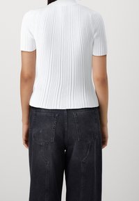 HUGO Jednoduché tričko - off-white