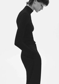 Mango Pulover - black