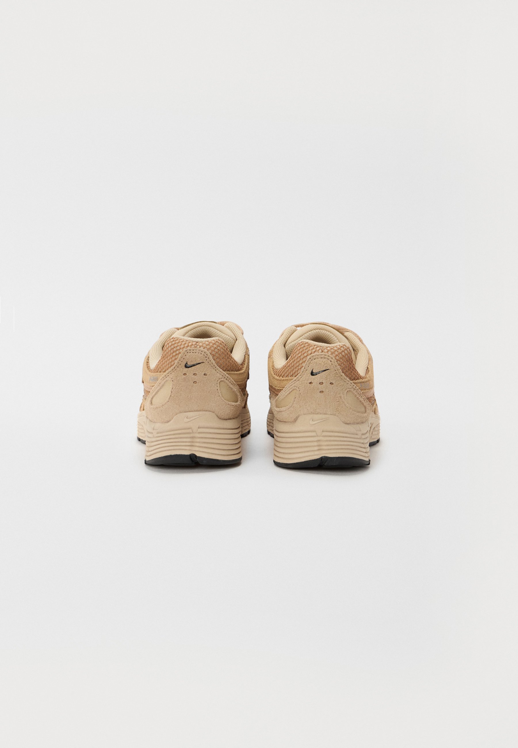 Nike Sportswear P 6000 - Sneakers laag - hemp/black sanddrift