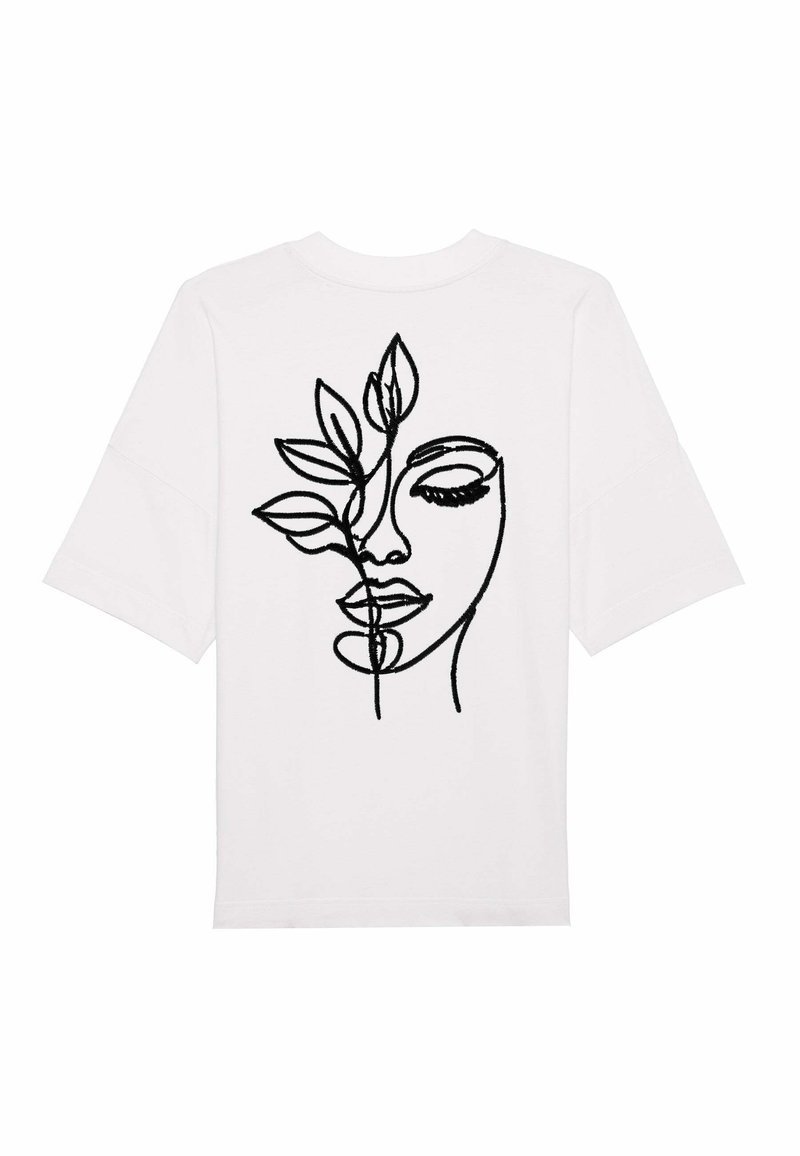 Biely tričko s čiernym kontinuálnym linovým umením znázorňujúcim ženskú tvár čiastočne zakrytú listnatou vetvou.
