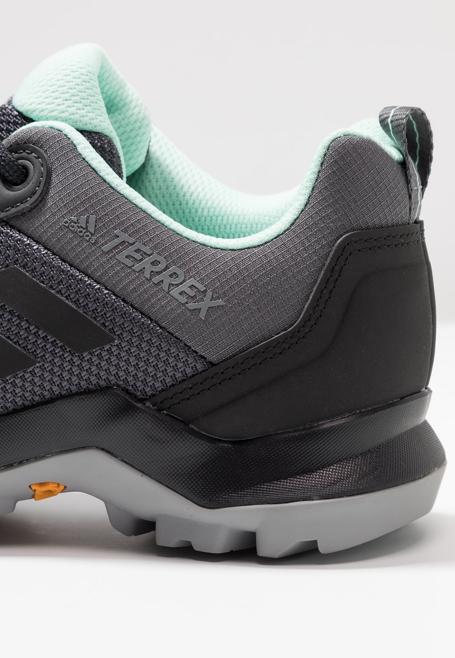 adidas Performance TERREX AX3 Fjellsko grey fiveclear adidas Performance TERREX AX3 Fjellsko grey fiveclear
